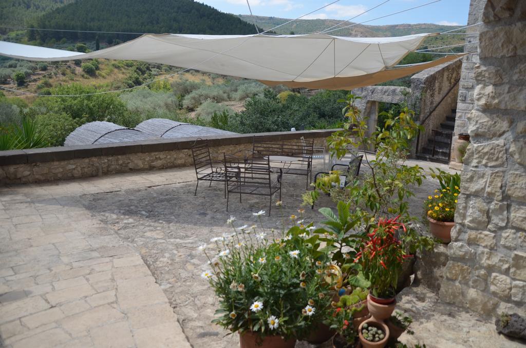 Le Case Di S. Andrea Buccheri Exterior photo